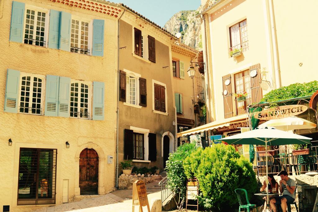 Apartmán La Bonne Etoile - The Good Star Moustiers-Sainte-Marie Pokoj fotografie