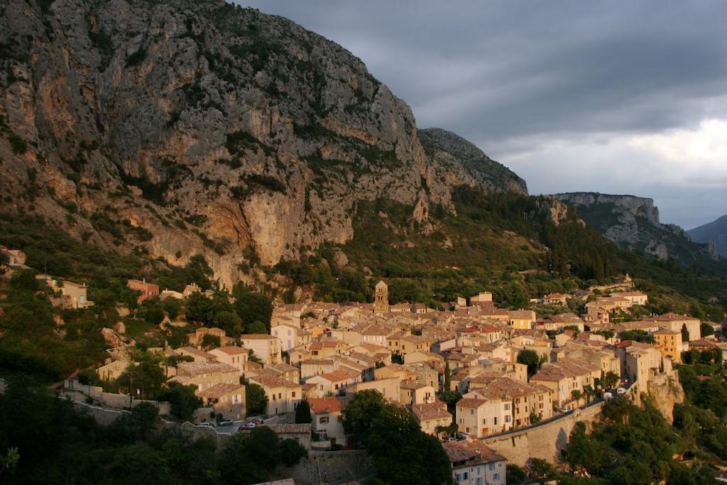 Apartmán La Bonne Etoile - The Good Star Moustiers-Sainte-Marie Pokoj fotografie